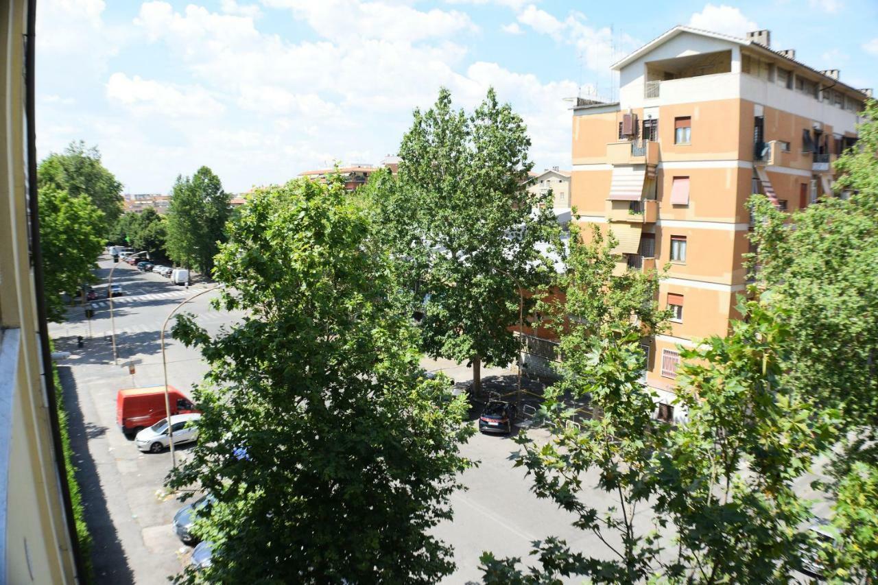 Donna Lavinia A Cinecitta Villa Rome Exterior photo